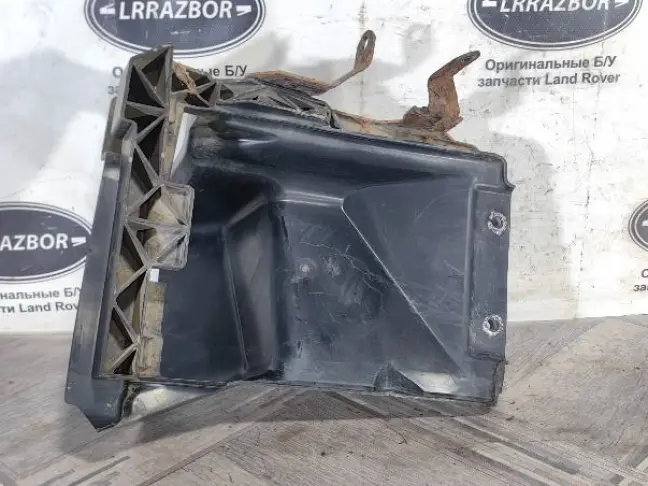 Кронштейн дефлектор радиатора Range Rover L322: фото #5