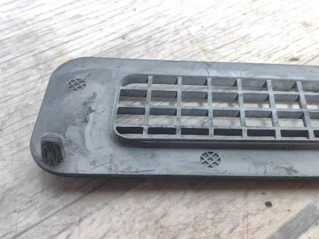 Решетка на впуск Land Rover Range Rover 3 L322 09+: фото #4