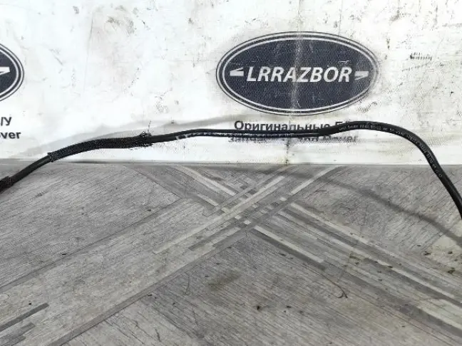 Патрубок системы охлаждения Range Rover 3 L322 5.0: фото #1