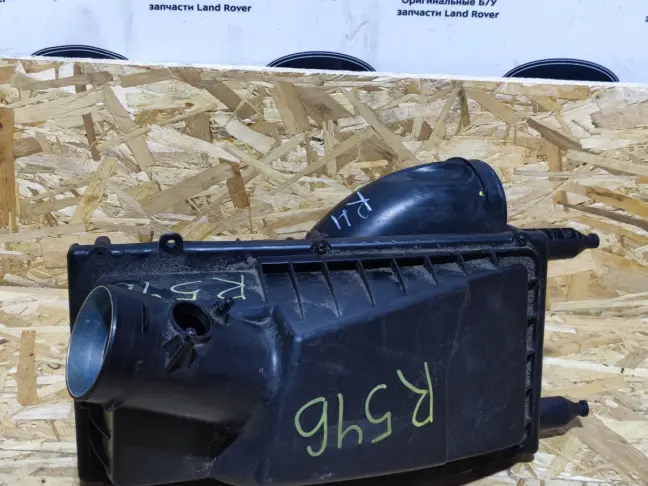 Корпус воздушного фильтра правый Range Rover L322: фото #3