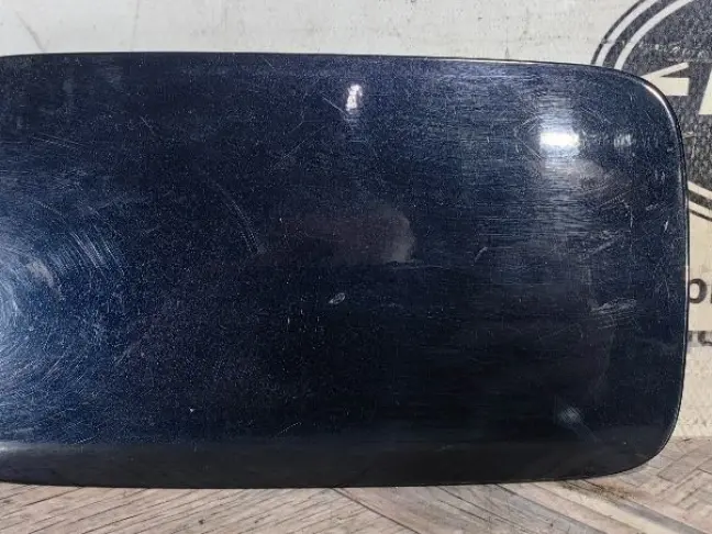 Лючок бензобака Range Rover 3 L322 2009-2012: фото #1