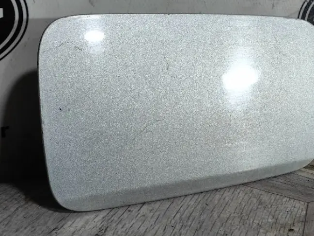 Лючок бензобака Range Rover 3 L322 2009-2012: фото #3