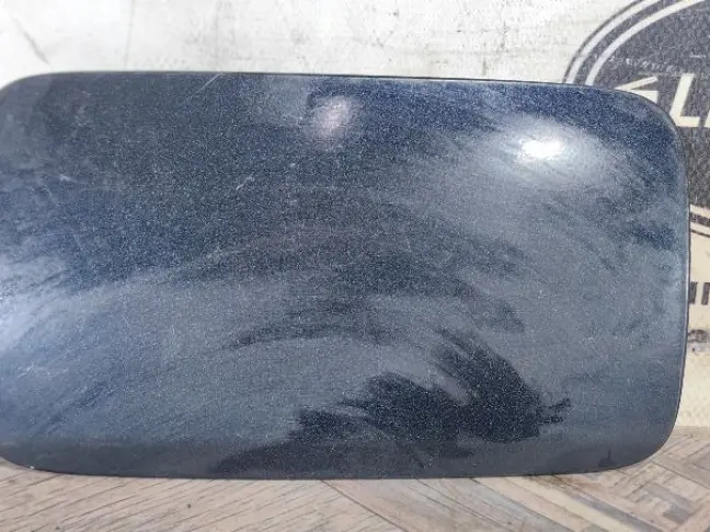 Лючок бензобака Range Rover 3 L322 2009-2012: фото #1