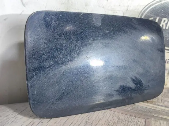 Лючок бензобака Range Rover 3 L322 2009-2012: фото #2