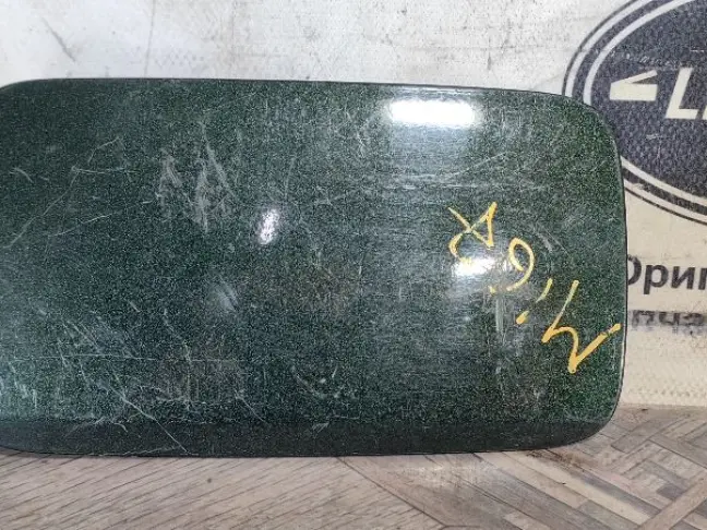 Лючок бензобака Range Rover 3 L322 2009-2012: фото #1