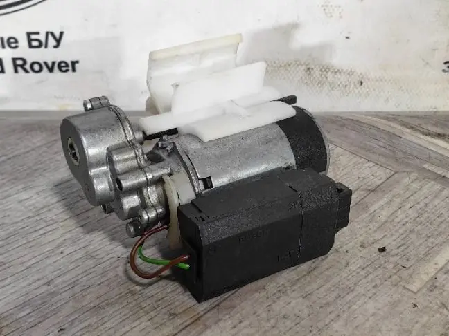 Моторчик рулевой колонки Range Rover L322 02-09: фото #6