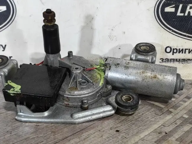 Моторчик заднего дворника Range Rover L322 02-09: фото #2