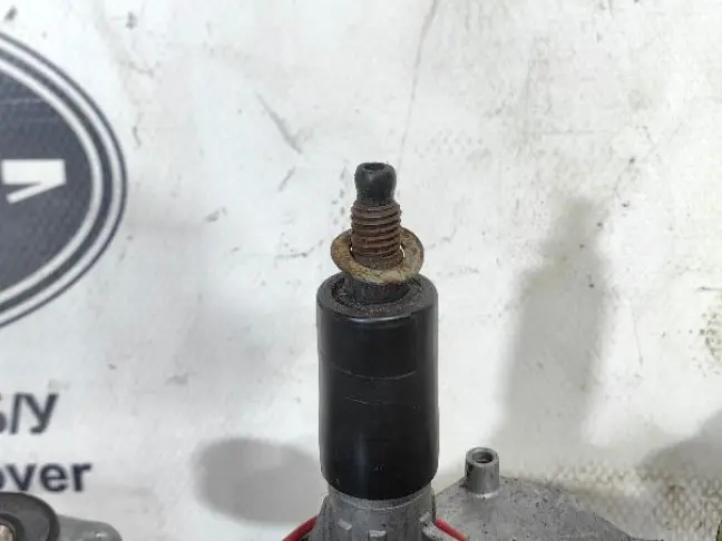 Моторчик заднего дворника Range Rover L322 02-09: фото #3