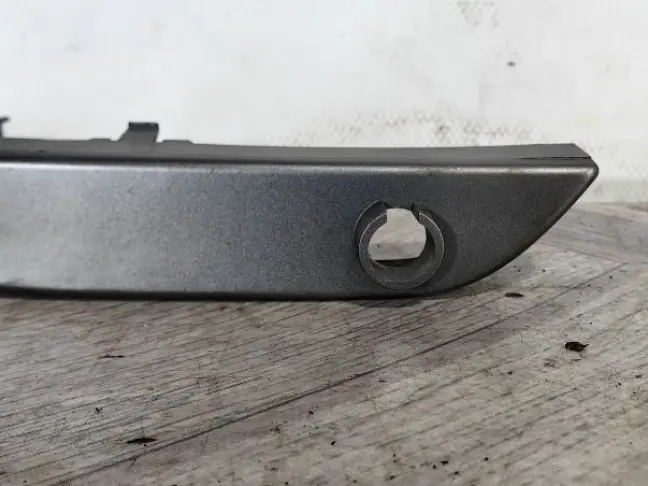 Заглушка очистителя фары L Range Rover L322 02-05