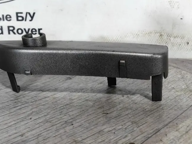 Заглушка очистителя фары R Range Rover L322 02-05