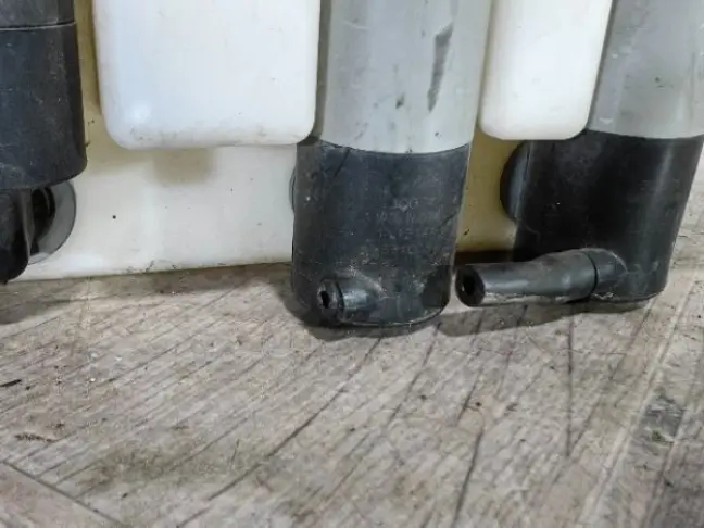 Бачок омывателя в сборе Range Rover L322 2006-2012: фото #3