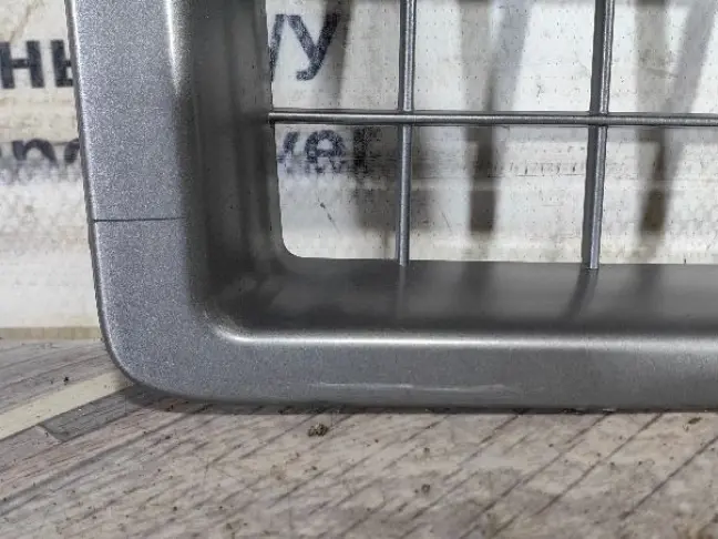 Решетка в крыло правая DISCOVERY 3 L319 05-09: фото #3