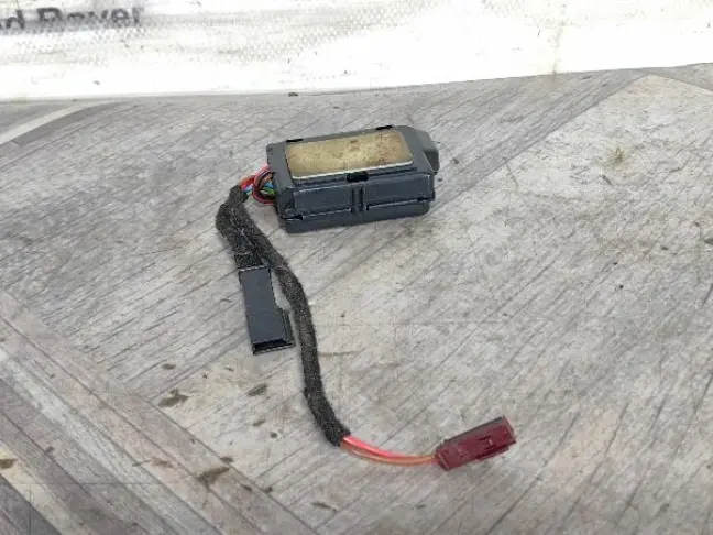 Блок обогрева руля  Range Rover 3 L322 02-09: фото #3