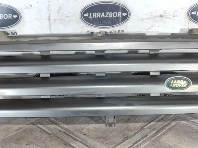 Решетка радиатора  Range Rover 3 L322 02-05: фото #1