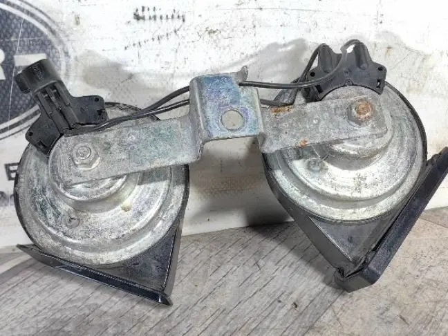 Сигнал звуковой Range Rover L322 09-12 рестайл: фото #1