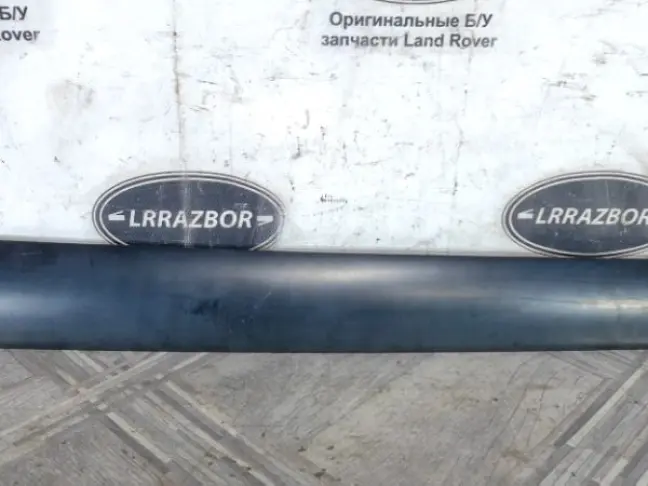 Молдинг стойки стекла правый Range Rover 3 L322: фото #1
