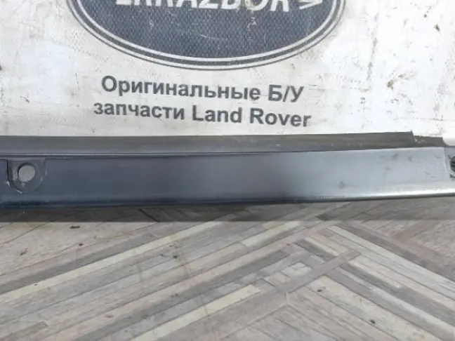 Молдинг стойки стекла правый Range Rover 3 L322: фото #7