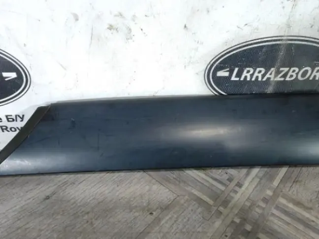Молдинг стойки стекла правый Range Rover 3 L322: фото #2