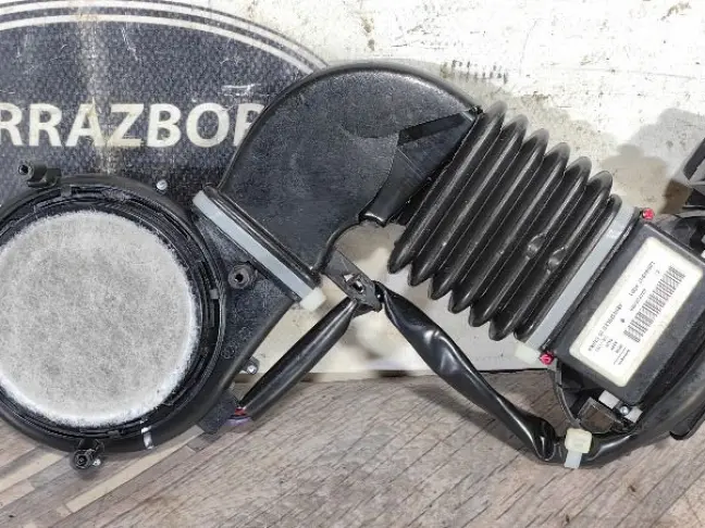 Моторчик вентиляции сидения Range Rover 3 L322: фото #1