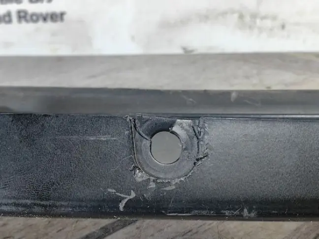 Молдинг стойки стекла правый Range Rover 3 L322: фото #6