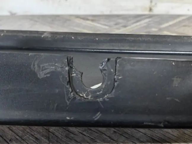 Молдинг стойки стекла правый Range Rover 3 L322: фото #6