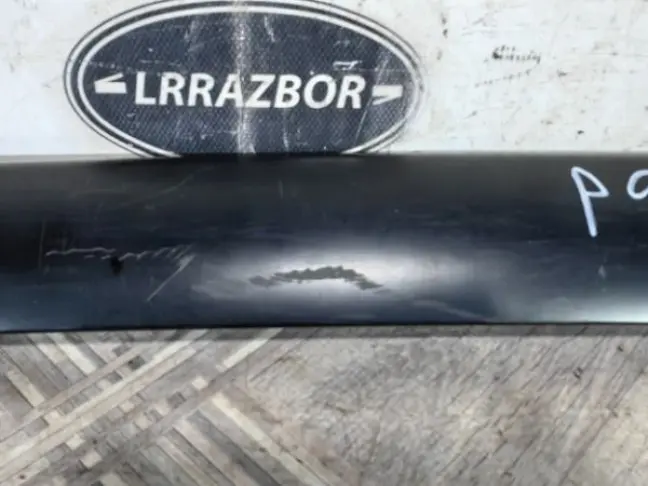Молдинг стойки стекла правый Range Rover L322: фото #3