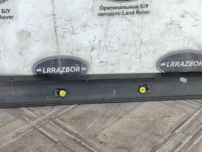 Молдинг стойки левый Range Rover L322 02-12: фото #5