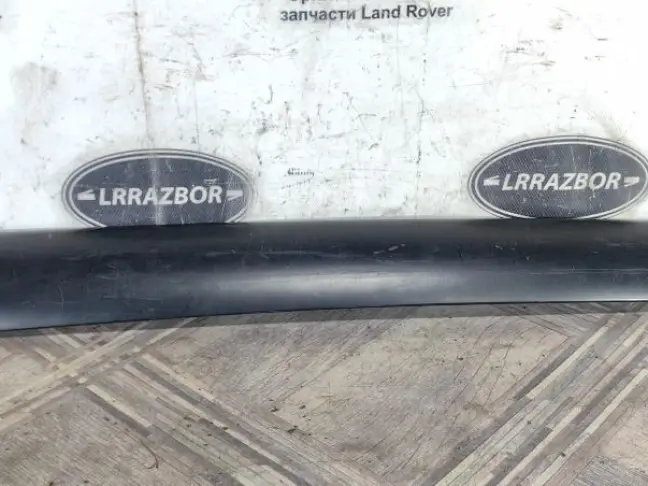 Молдинг стойки левый Range Rover L322 02-12: фото #1