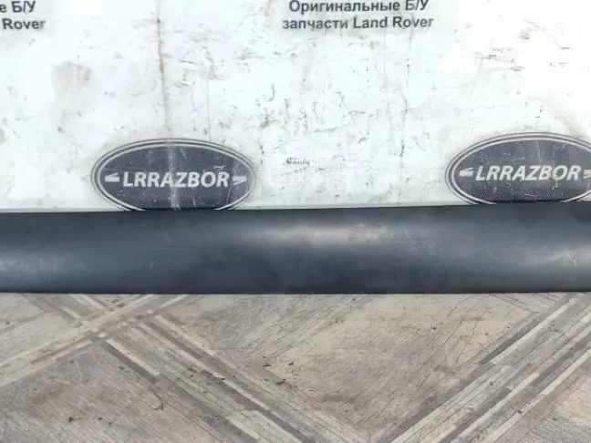 Молдинг стойки левый Range Rover L322 02-12: фото #1