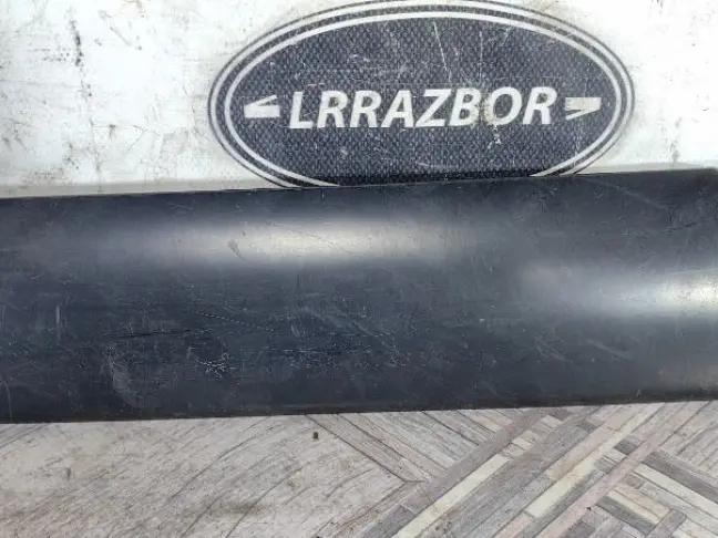 Молдинг стойки левый Range Rover L322 02-12: фото #3