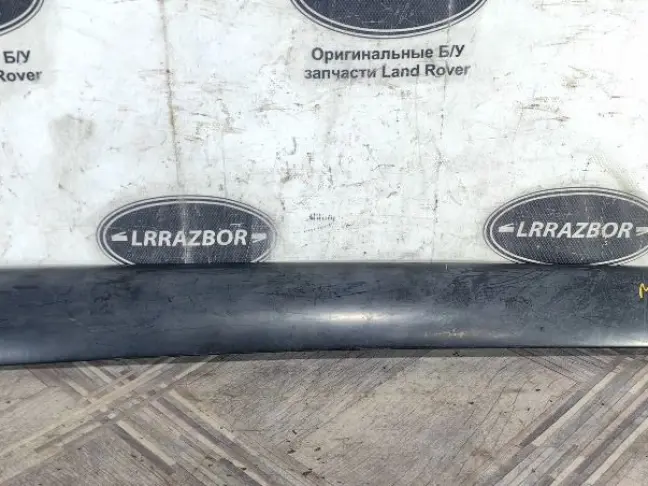 Молдинг стойки левый Range Rover 3 L322 02-12: фото #1