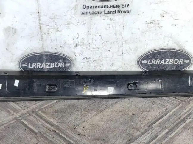 Молдинг стойки левый Range Rover 3 L322 02-12: фото #4