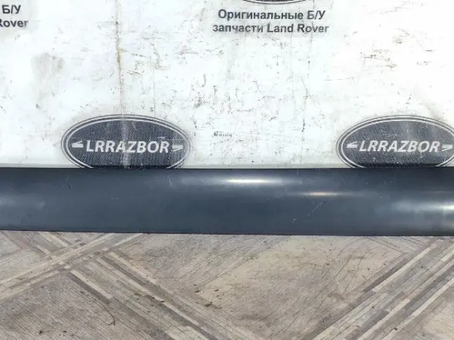 Молдинг стойки левый Range Rover 3 L322 02-12: фото #1