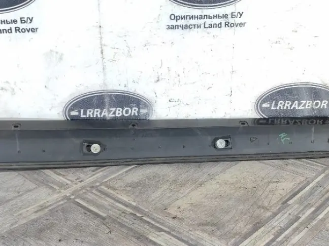 Молдинг стойки левый Range Rover 3 L322 02-12: фото #4