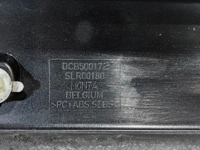 Молдинг стойки левый Range Rover 3 L322 02-12: фото #5