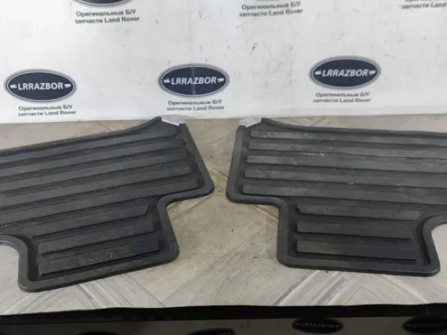 Коврик салона задний резина Range Rover L322: фото #1