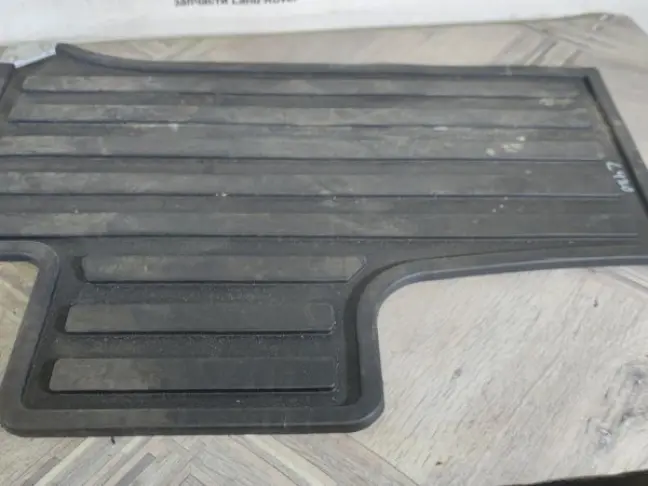 Коврик салона задний резина Range Rover L322: фото #3