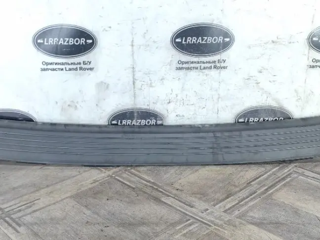 Накладка заднего бампера Range Rover 3 L322 02-12: фото #1