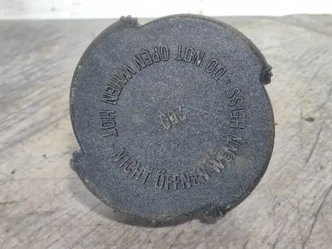 Крышка бачка Range Rover 3 4.4 L322 M62: фото #2