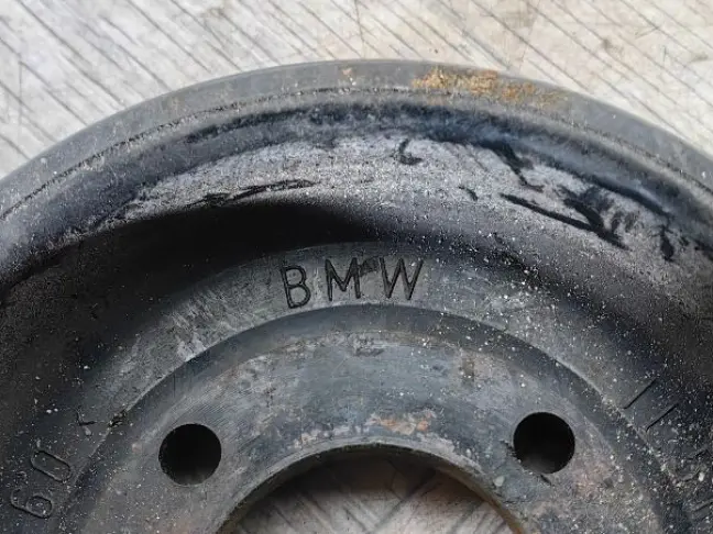 Шкив помпы Range Rover 3 4.4 L322 M62: фото #4