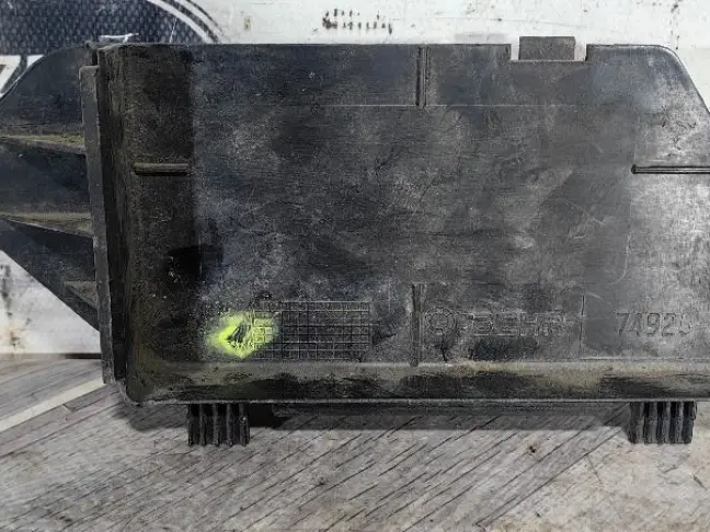 Пластина радиатора АКПП Range Rover 3 4.4 L322 M62: фото #4