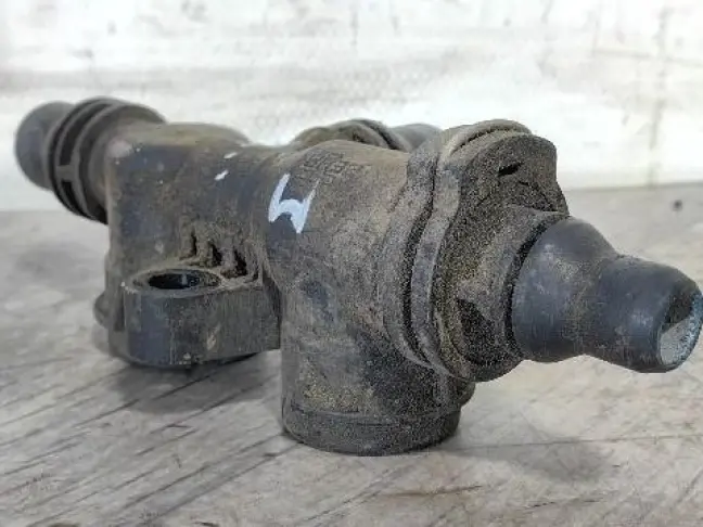 Термостат маленький Range Rover 3 4.4 L322 M62: фото #4