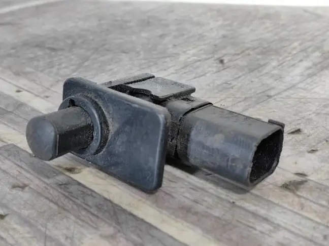 Концевик капота Range Rover L322 02-12: фото #2