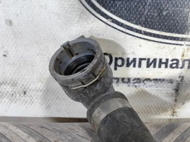 Патрубок охлаждения перед Range Rover L322 448DT: фото #3