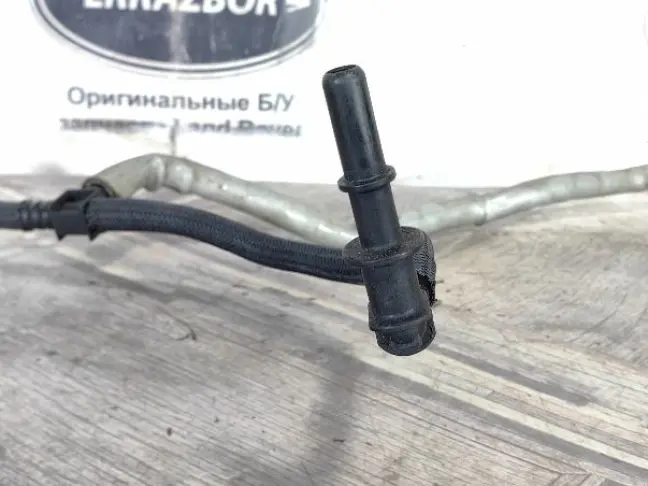 Топливная трубка Range Rover 3 L322 4.4 448DT: фото #5