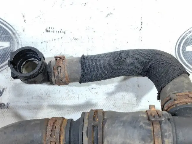 Патрубок охлаждения  Range Rover Sport L320 3.6: фото #3