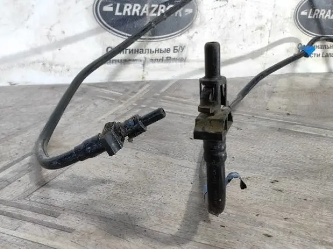 Топливная трубка Range Rover 3 L322 4.4 448DT: фото #2