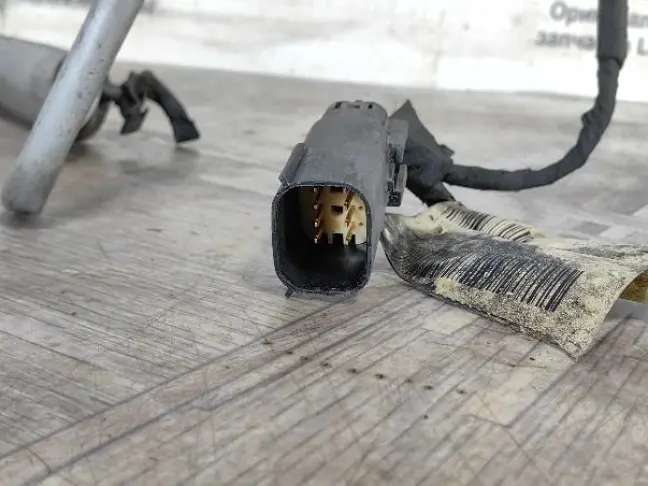 Провод на ЕГР Range Rover 3 448DT 4.4: фото #3