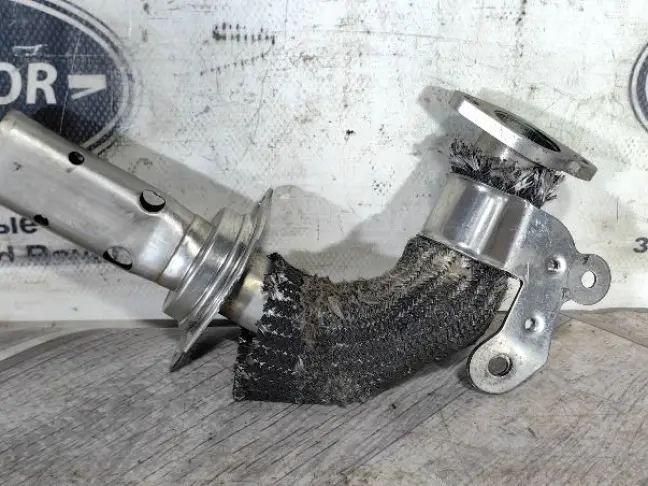 Трубка ЕГР Range Rover 3 L322 4.4 448DT: фото #1