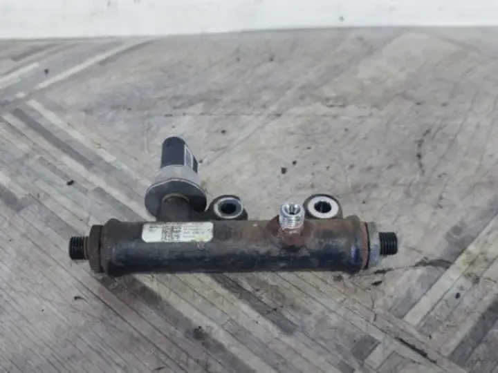 Топливная рампа Discovery 3 2.7 TDV6